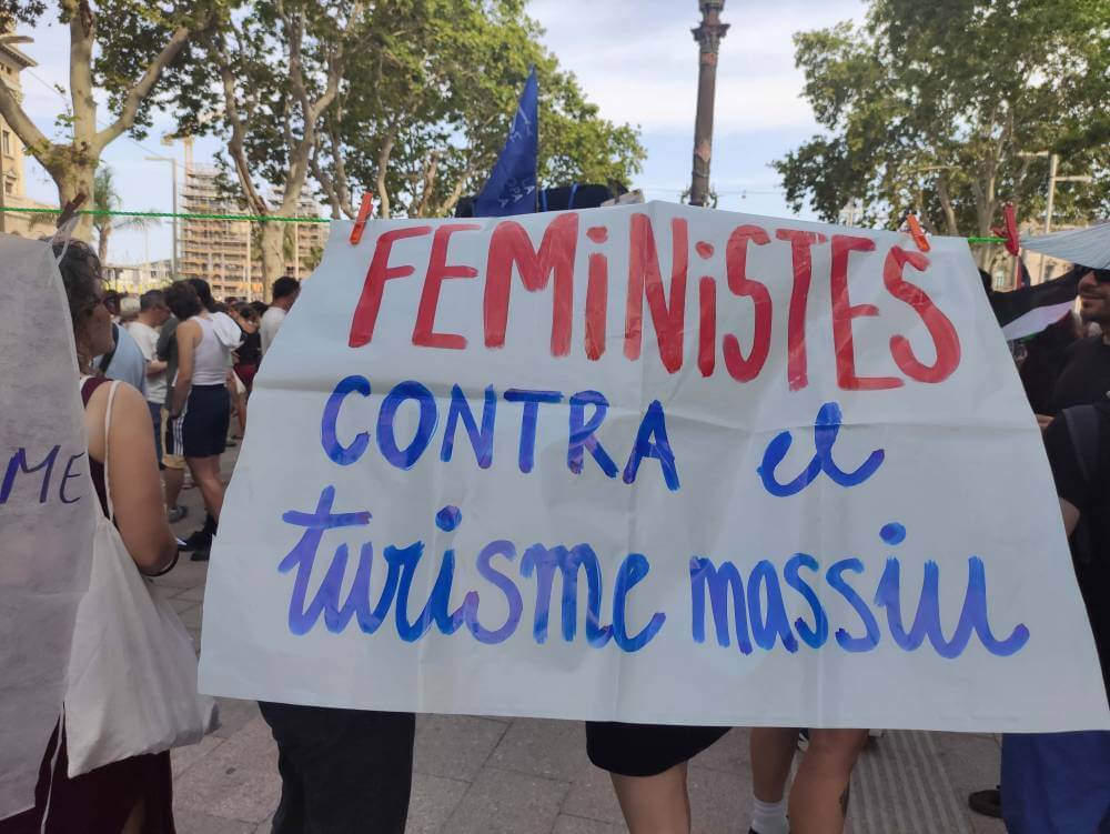 Zeroport 06072024 les feministes contra el turise massiu 1720309284568 997 k