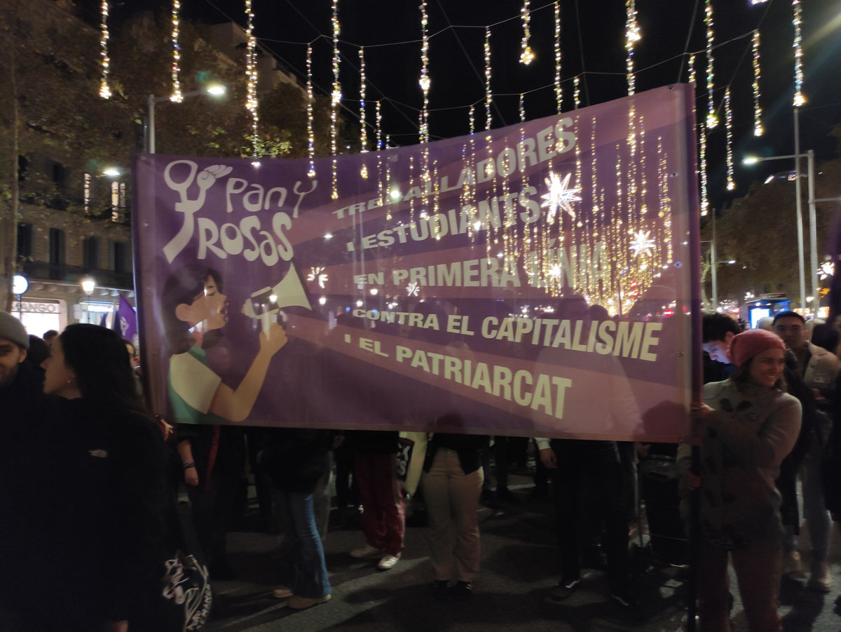 Manifestació feminista 25 N a Barcelona