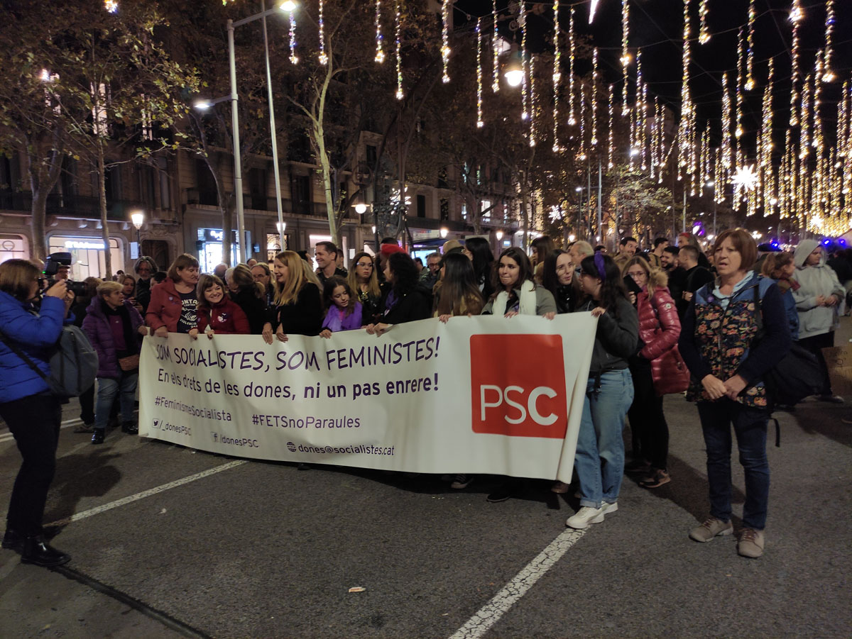 Manifestació feminista 25 N a Barcelona