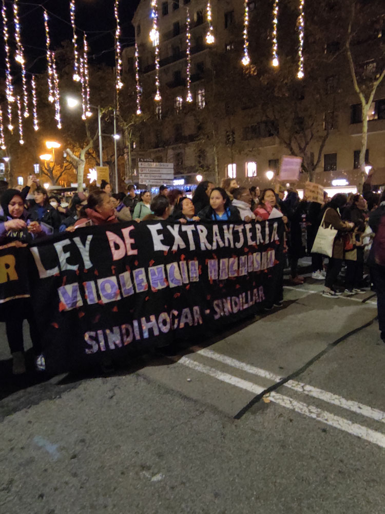 Manifestació feminista 25 N a Barcelona