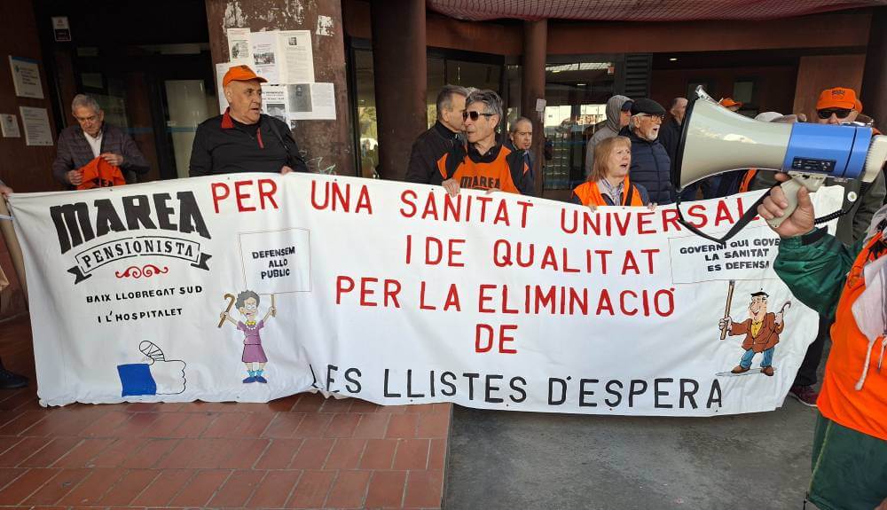 marea pensionista 26032026 concentracion y manifestacion por la sanidad publica en cornella20260326 102617