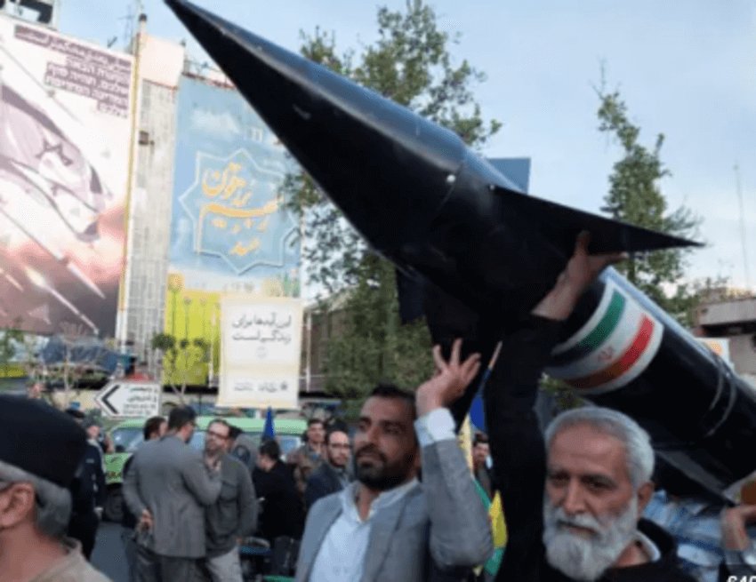 EL VIEJO TOPO IRAN AMENAZADA POR EEUUCaptura de Pantalla 2026 02 23 a las 104943 1